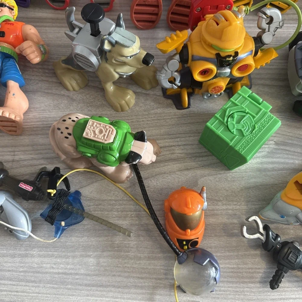Fisher Price Rescue Hero's Figures Animals Accessories Huge Vintage Lot